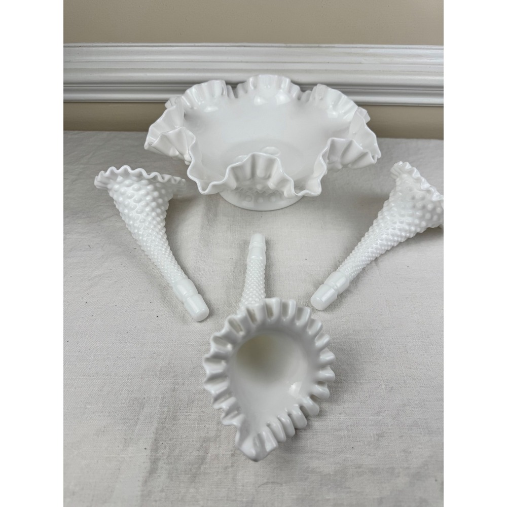 Fenton White Milk Glass Hobnail 3-Horn Epergne Ruffled Centerpiece Vase 4-Piece - Picture 7 of 8